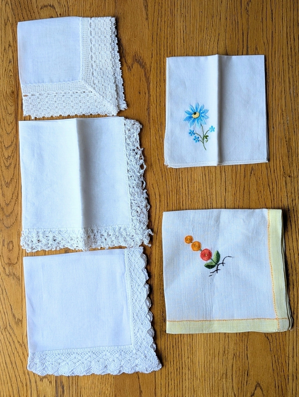Vintage Handkerchiefs Hankies Multicolored Plain  / Lace / Embroidered Lot of 5